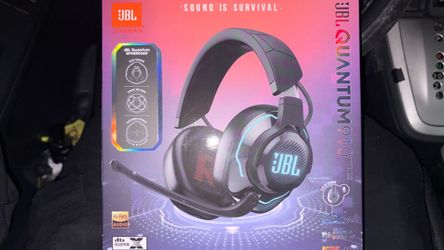 jBL  headphones