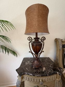 2 Tuscan / Mediterranean-style table lamp