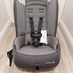 Safety 1 st  car seat,  New condition