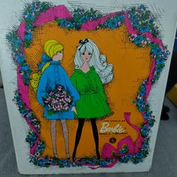 Vintage 1968 The World of Barbie Doll Trunk Carrying Case Pre-Owned White Vinyl.