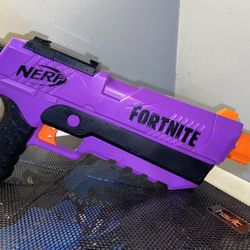 Fortnite Nerf Purple Pistol Hasbro