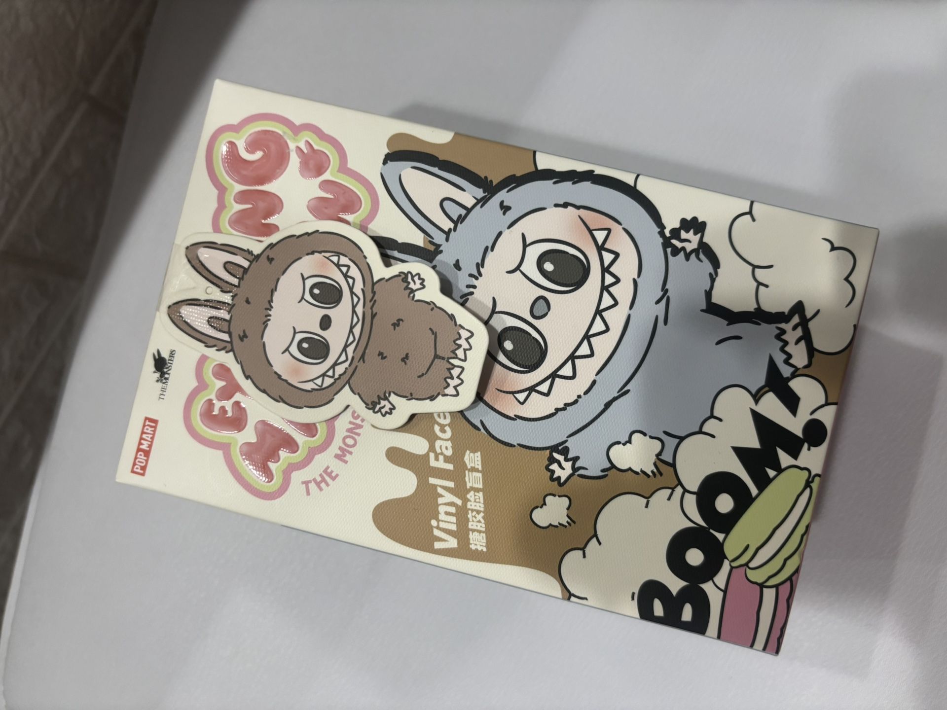 Exciting Macaroon labubu