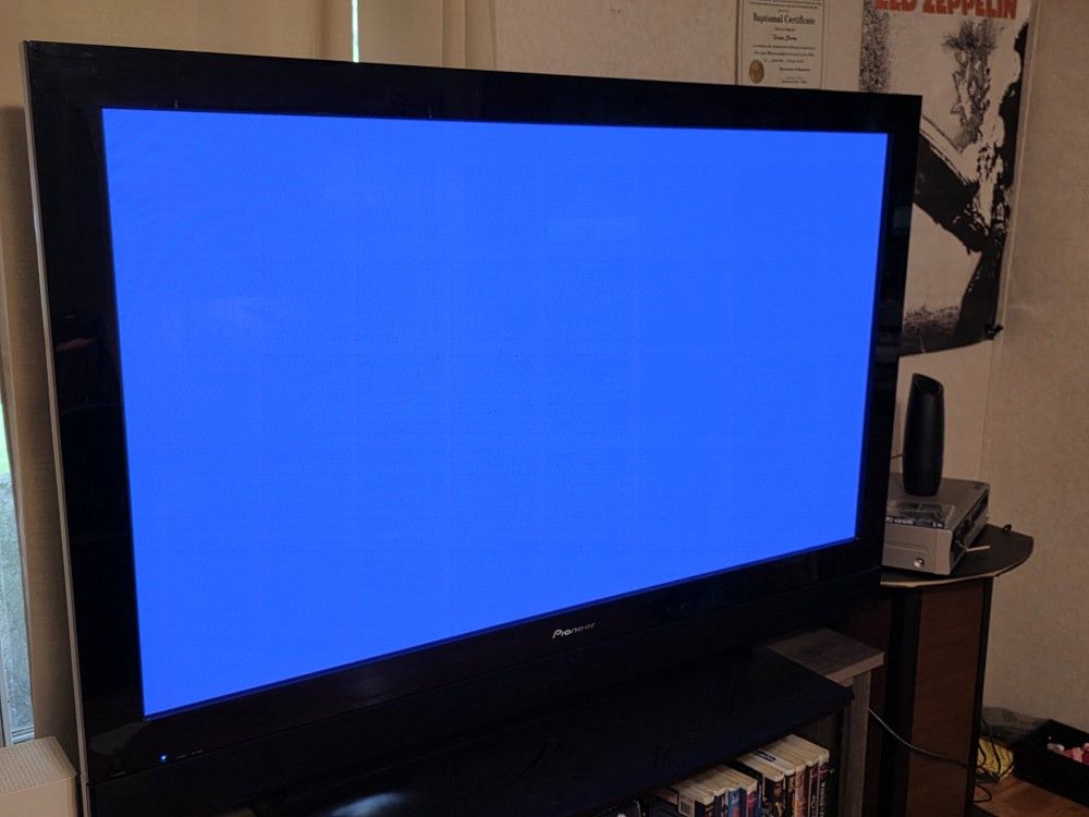 60" Pioneer Plasma Tv