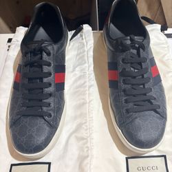 Gucci Shoes Size 13