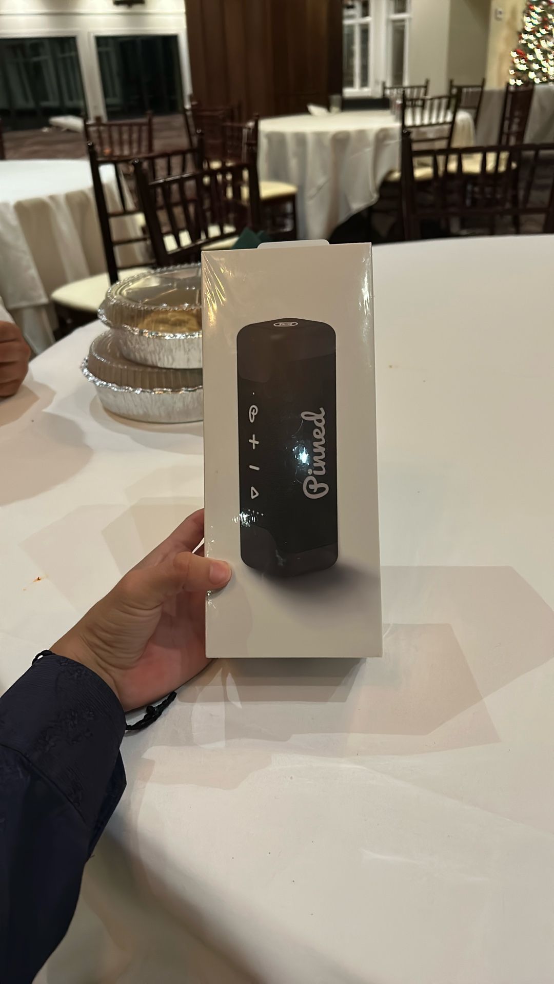 Brand new pinned golf speaker