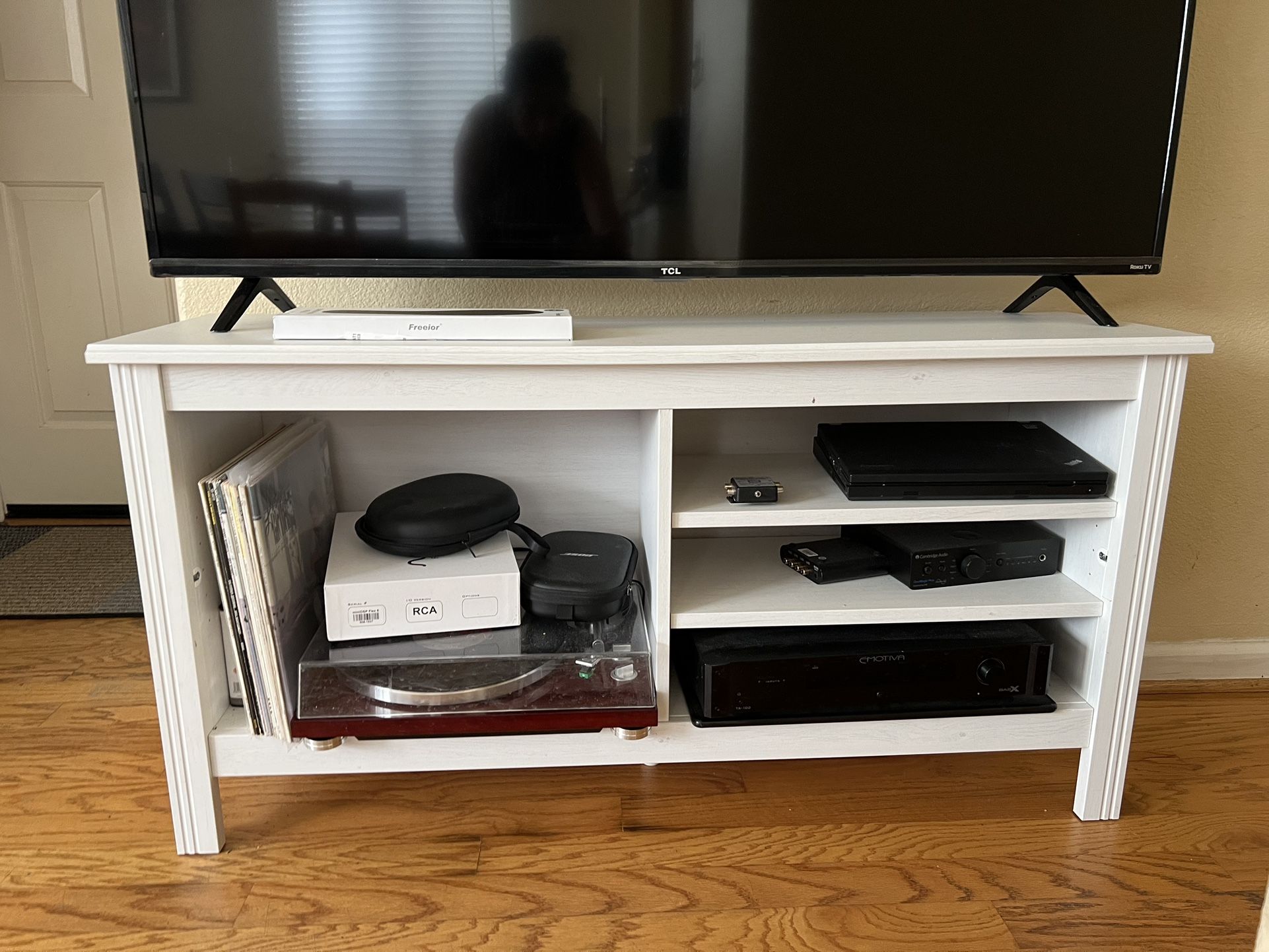 White Wooden TV Cabinet / Media Console