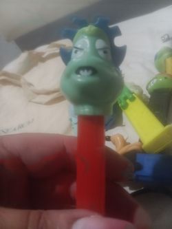 Pez dispenser