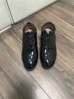 Dinkles dress shoes size 8.5