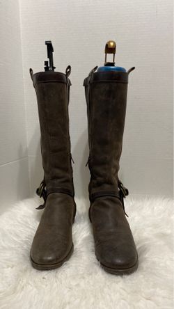 Cole women ridding boots size 6 B