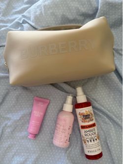 Make up bag Burberry plus hair & body spray & lotion