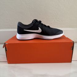 Nike sneakers for Kids