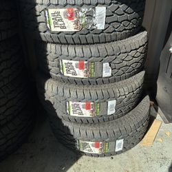 255/55/20 All Terrain Tires Brand New Set Of 4 