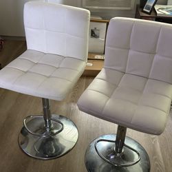 Bar Stools w/ PU Leather Seats - White