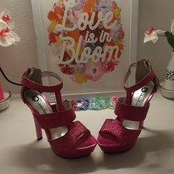 SPARKLE PINK HEELS 