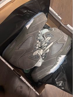 Wolf grey 5s brand new