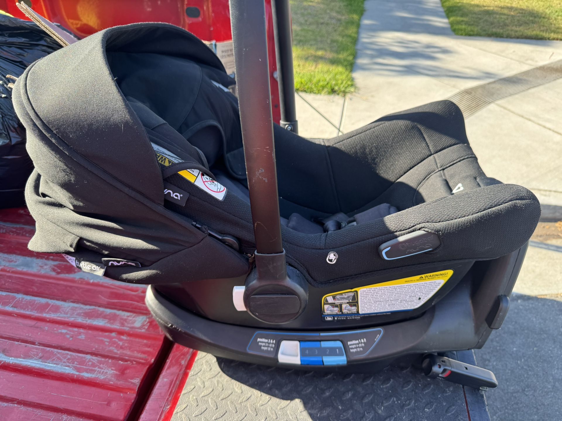 2021 Nuna Car Seat