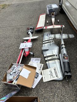 RC Planes with Radios and Parts