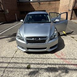 Subaru Legacy 2013
