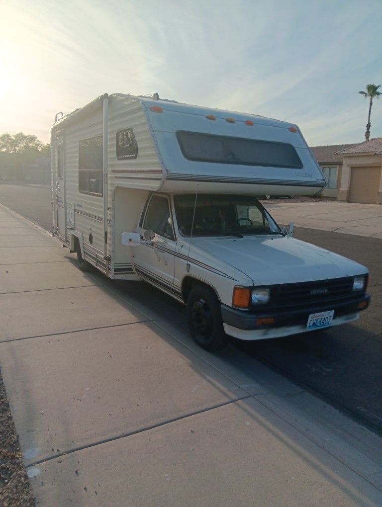 1987 Toyota Motorhome for Sale in Goodyear, AZ - OfferUp