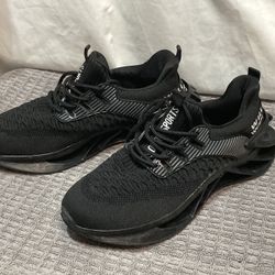 Clean Used TSIODFO SPORTS SNEAKERS, Size: 40/US 7.5