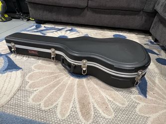 Road Runner Hard Shell Acoustic Guitar Case