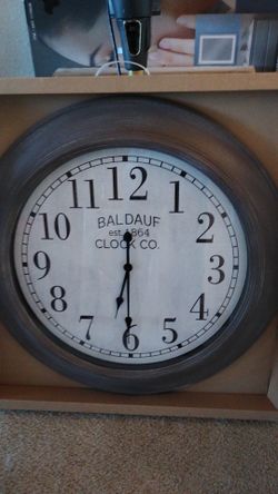 NIB 30" WALL CLOCK