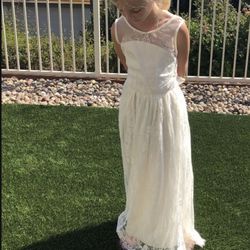 UNWORN Flower Girl Dress Size 10