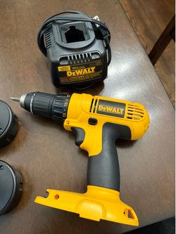 Dewalt drill, battery