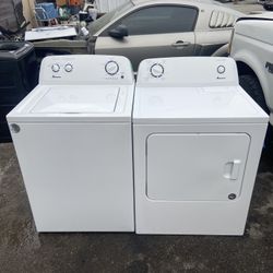 Amana Washer And Dryer Set