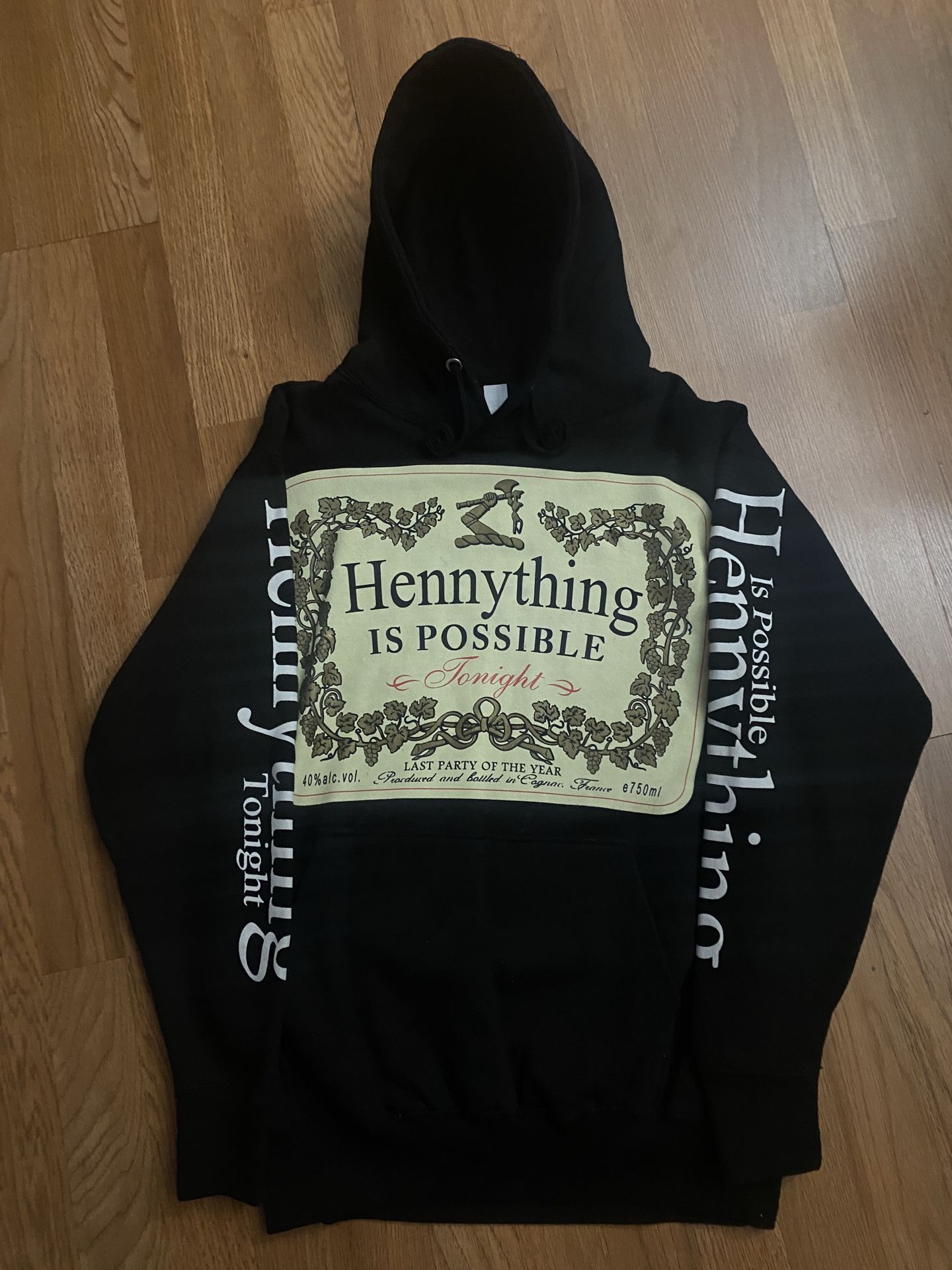 Hennything is possible sweater