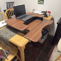  Vari-desk top Sit/stand Desk