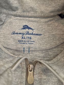 TOMMY BAHAMA SIZE XL