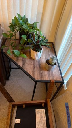 Corner table / desk