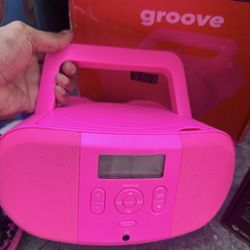 Pink speaker w/ cd player brand new