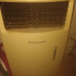 Portable Air conditioner and fan