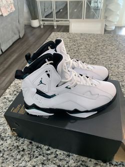 Jordan true flight Green & white