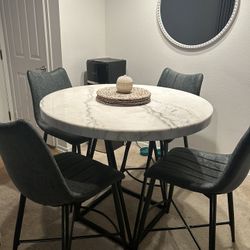 Dining Table Set