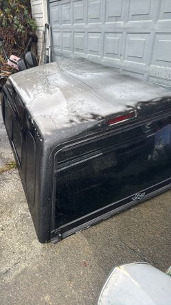 Canopy for a 8 foot truck bed