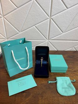 Women Tiffany & Co bracelet