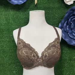 Victoria’s Secret body by Victoria perfect lined brown lace bra size 32DD