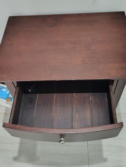 Dark Brown Wooden Dresser and Nightstand Set