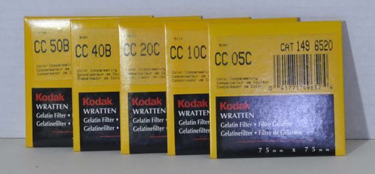 KODAK WRATTEN GELATIN COLOR COMPENSATING FILTERS /QUANTITY 20/ VINTAGE NOS