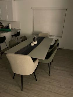 Dining room chairs (table not included)