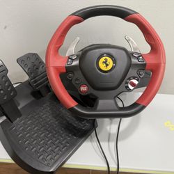 Thrustmaster Ferrari 458 Spider Racing Wheel + Pedals
