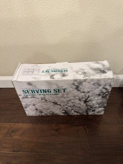 5-Piece Serving Set - Platinum Rim, Tray + 4 Plates, New in Box