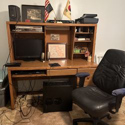 Desk-computer Desk