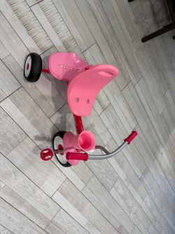 Radio Flyer Pink Kids Tricycle