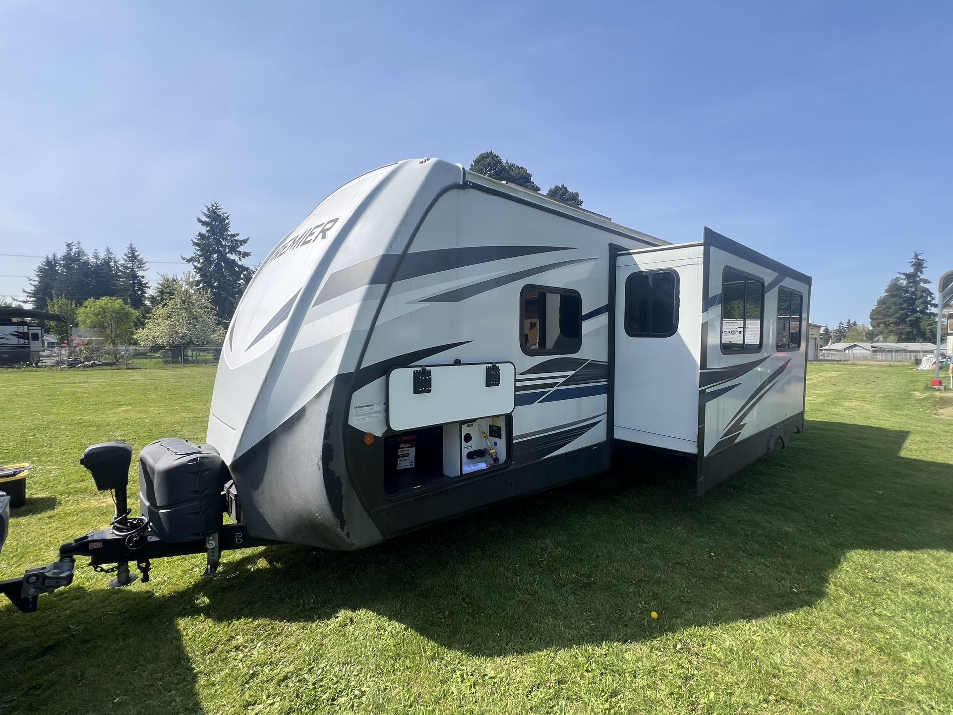 2021 Bullet Premier