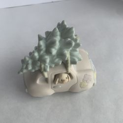 Precious Moments Car Figurine 529443