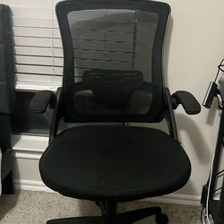 Office Chair- well Maintained